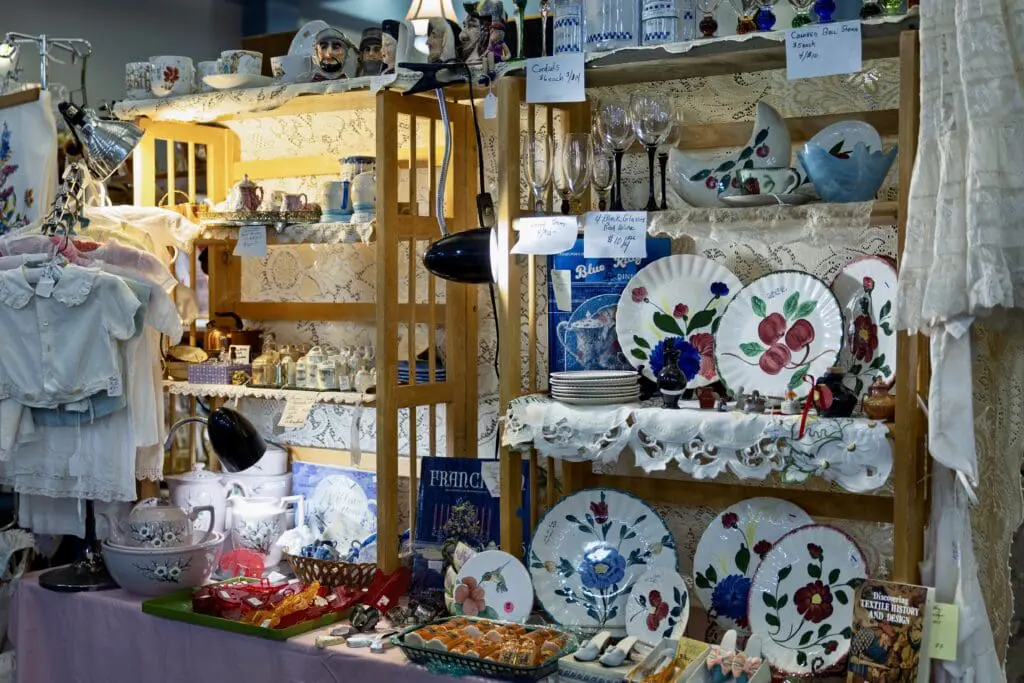 Juried Antiques & Vintage Show